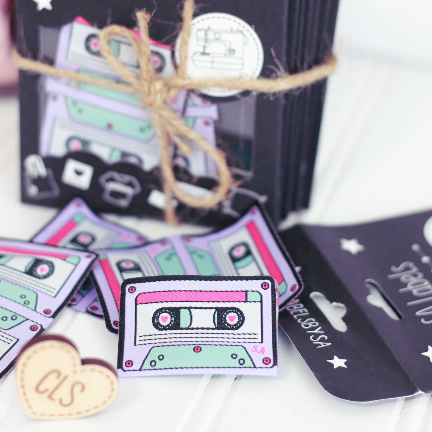 Retro Mixtape | Woven Seamies Label