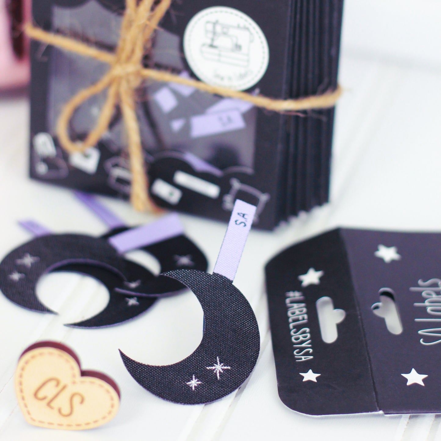 Crescent Moon | Woven Silhouette Label