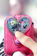 Load image into Gallery viewer, 1oz HD Heart Sanitizer Holder Fussy Cutter
